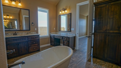 5650 Coyote Springs, Amarillo, Texas 79118, 5 Bedrooms Bedrooms, ,4 BathroomsBathrooms,House,Sold,Coyote Springs ,-30,1038
